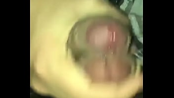 Preview 4 of Video Porno Estupro - Batendo uma com amigo