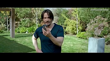 Preview 3 of Erotika Kino - V&iacute_deo de sexo com uma galega e keanu reeves