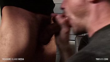 Preview 4 of Mots Crus En Francais Gay - Hungry sub sluprs two hot loads