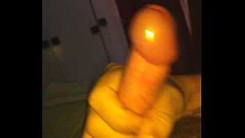 Preview 3 of Plumber And Mum - Punheta pensando em VC
