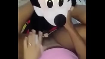 Preview 4 of Robin Hood - mi novia se penetra con el juguete que le puso a su peluche