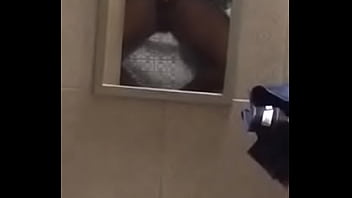 Preview 4 of Xxxss Video Song - Moreno Dotado Acariciando Membro