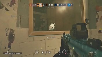 Preview 2 of The Pokemon - Rainbow six blescker fodendo os bots com safadeza