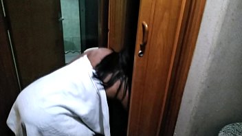 Preview 1 of Panty Cum - Bianca Naldy Em : O Massagista ! Veja a Cena Completa em XV Red