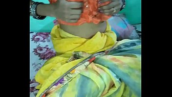 Preview 1 of Arisa Yashi - भारतीय सेक्सी भाभी को र्गम देसी लन्ड से जीभर कर मैंने चोदा