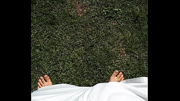 Preview 1 of Teen Bbc Slut - Puxando a bermuda de futebol e gozando