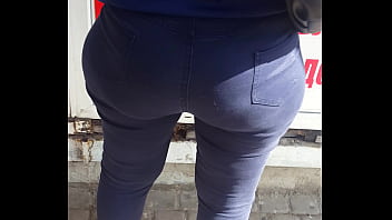 Preview 2 of Www Danbacodon Com - Huge ass and wide hips Ukraine