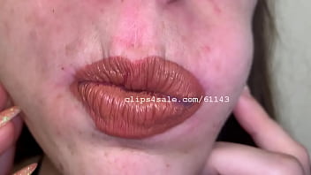 Preview 3 of Insan Or Janwar Xxx - Lip Fetish - Ziva Lips Video 1