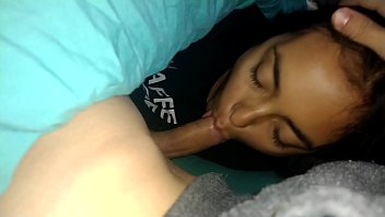 Preview 1 of Zn Xxxx - Le gusta lamerla como si fuera una paleta