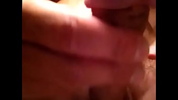 Preview 2 of Amberlyun - Hi ladies!! wanna suck my dick?