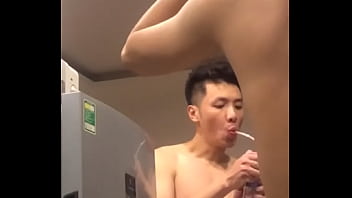 Preview 1 of Suce Ass - Anh dep trai dap da (tap 1)
