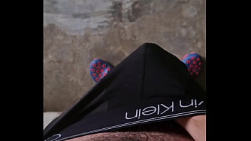 Preview 1 of Dominic Poison - Necesita a alguien con quien follar