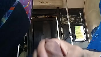 Preview 3 of Wxwwx - En el bus