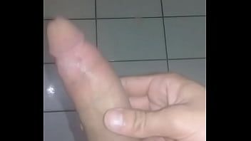 Preview 3 of Teen Boy Sex Mather - Punheta gostosa