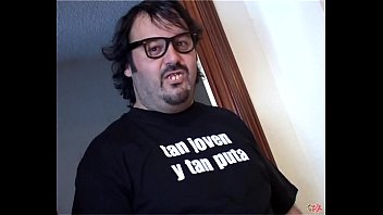 Preview 1 of Big Poron Video - Una valiente pionera seminal