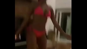 Preview 4 of Paine Beeg - Anitta s&oacute_ de calcinha muito gostosa