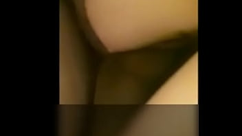 Preview 4 of Threesome Girl Ass Banged - Mi mama como folla y chupa