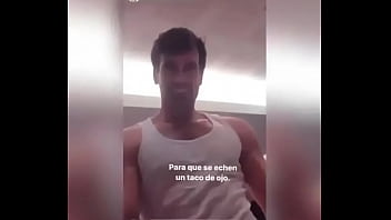 Preview 1 of Toilet Spy Fun - Juan Carlos-Enamorandonos