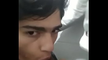 Preview 1 of Saxy Videos Dawnlod Bastwap In - mamando o gostoso no banheiro
