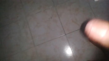 Preview 1 of Banana Puke - V&iacute_deo de verificaci&oacute_n