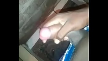 Preview 4 of Hidi Zxxxx - Neg&atilde_o roludo batendo uma gostosa