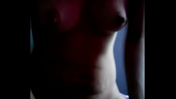 Preview 1 of Chidren And Mom - Ch2 Montadita una rato