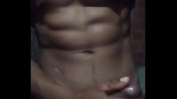 Preview 3 of Saxy Pourn Vedio - hetero hondure&ntilde_o ense&ntilde_ando su paquete