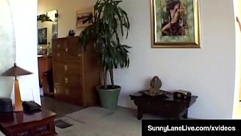 Preview 2 of Indin Dasi Porn Moovi In Hindi - Sex Bomb Sunny Lane Fills Her Pussy WIth A Hard Cock!