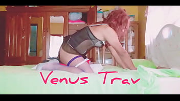 Preview 1 of Sexmex Madre E Hija - Soy una trans perrisima me gusta que me den duro