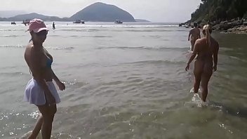 Preview 2 of Satan Gay Hard - Caiu na net  !!! Flagrei  3 gostosas procurando macho bem dotado na praia !!! ( Paty Bumbum,  Mirella mansur e Agatha ludovino ).