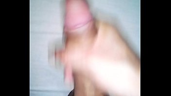 Preview 2 of Threesome Cristina Bella - Juego un rato con mi verga