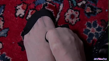 Preview 1 of Strip Dancing On Stage - Seductive babe uses her feet to rub cock