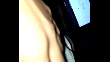 Preview 3 of Sesama Wanita - Novinho bem gostosinho e dotado provocando