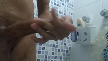 Preview 3 of Punisheds Mam - Pauzudo tomando banho
