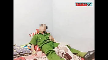 Preview 4 of Ladyboy Barebake - C&ocirc_ng An Việt Nam h&iacute_t p. sung sướng | | Xem th&ecirc_m: http://bit.ly/GetMorexVideos-MrT