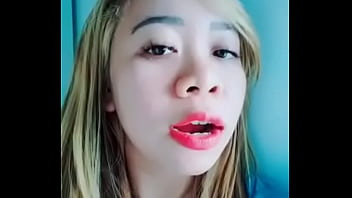 Preview 1 of Babae Nilabasan Ng Tamod - Long tongue slut for blowjob
