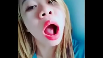 Preview 4 of Babae Nilabasan Ng Tamod - Long tongue slut for blowjob