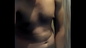 Preview 1 of Oiled Up Threesome - Me grabo para ustedes