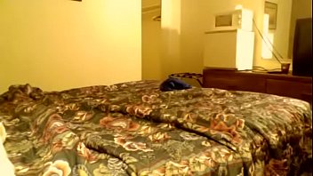 Preview 2 of Latina Lela Big Ass - Amateurs In motel