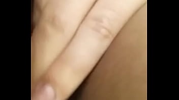 Preview 3 of Hend Job Sex - Bitch