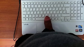 Preview 1 of Britiah Orgy - V&iacute_deo de verificaci&oacute_n
