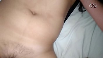 Preview 3 of Xxxbp Kissing Video - Mi prima descansa mientras vemos pel&iacute_cula y aprovecho para reventarle el culo y llenarle la panocha de semen