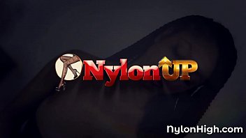 Preview 1 of Xnxx Yujizz - Sexy big titted ebony babe teases