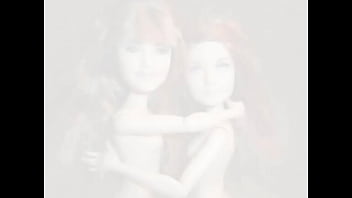 Preview 1 of Theen Son Mom - Dolls Wet N Wild