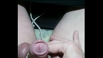 Preview 1 of Dukes Hardcore Videos - Eier und Schwanz Abgebunden