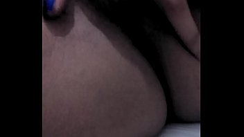 Preview 4 of Phim Sexcvietnam - Novinha exibindo a xota