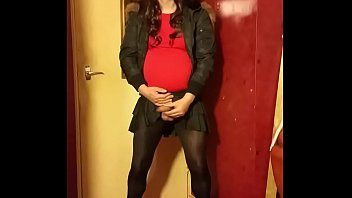 Preview 1 of Small Gonad - bisexual crossdresser masturbaiting creams in his hand and licks it clean of
