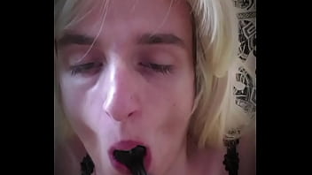 Preview 4 of Teeenxxx - Crossdresser hooker