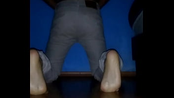 Preview 1 of Arab Bhai Behan - Moviendome rico para ustedes