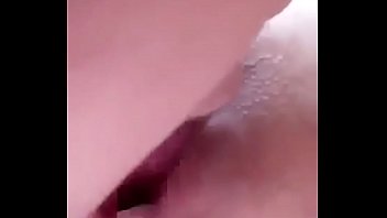 Preview 2 of Xxx Vedio Dowlande - Ch&agrave_ng trai v&agrave_ng trong l&agrave_ng v&eacute_t m&aacute_ng(hot facebook)